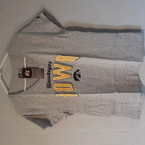 Womens xl iowa hawkeyes v-neck shirt